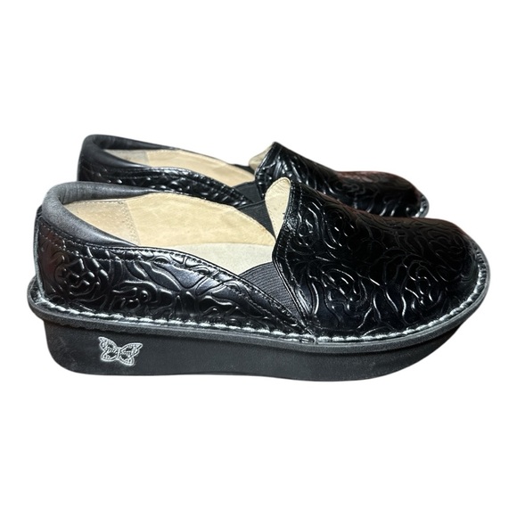 Alegria by PG Lite Debra slip on Black Embossed Shoes size EU 37/ US 7 - Picture 5 of 14